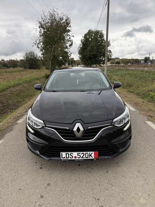 RENAULT Megane