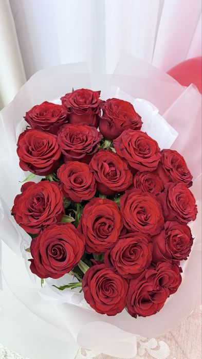 Цветы Розы 10 тыс