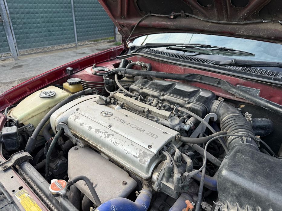 Продам Toyota carib