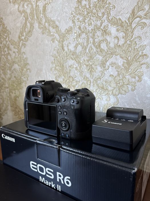 Продам свой Canon R6 Mark