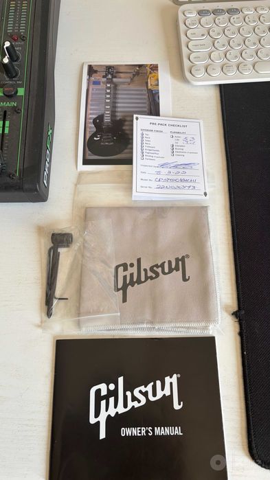 2022 Gibson Les Paul Studio Smokehouse Burst