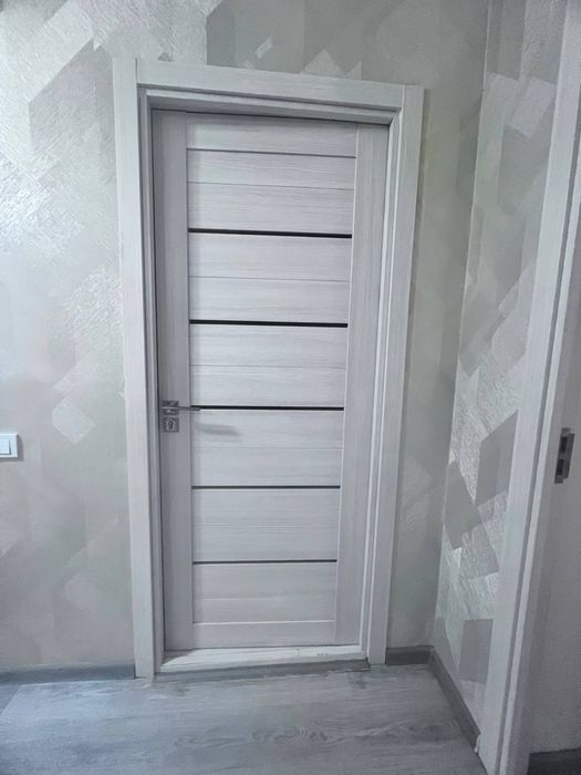 Уголок стол с пуфики, холати яхши ешик, унитаз ва ванна