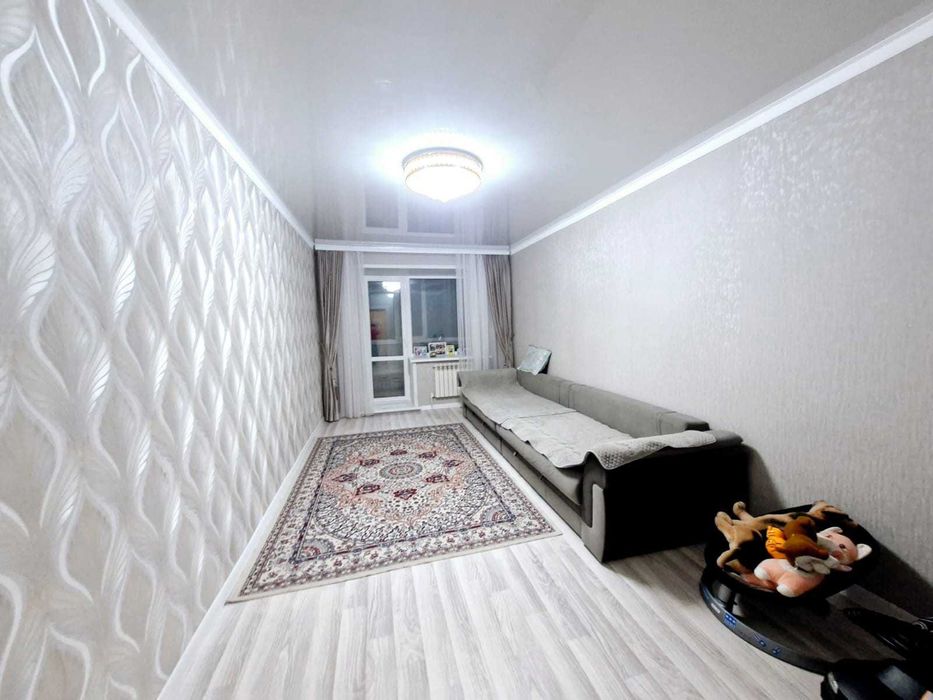 Продажа 2-комнатной квартиры 8 мкрн.