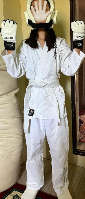 Продам кимоно 9000 тг