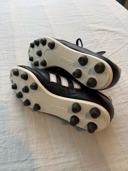 Ghete fotbal Adidas mondial noi 38.5