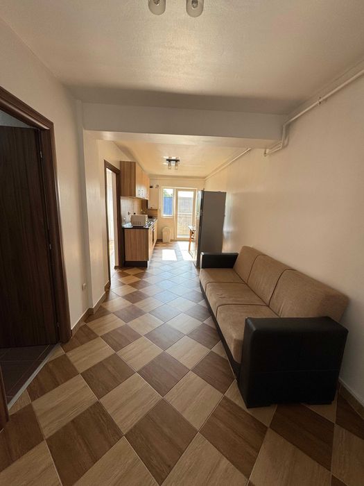 Apartament cu 1 camera 44mp, FLORESTI str Plopilor 27B + garaj 20mp