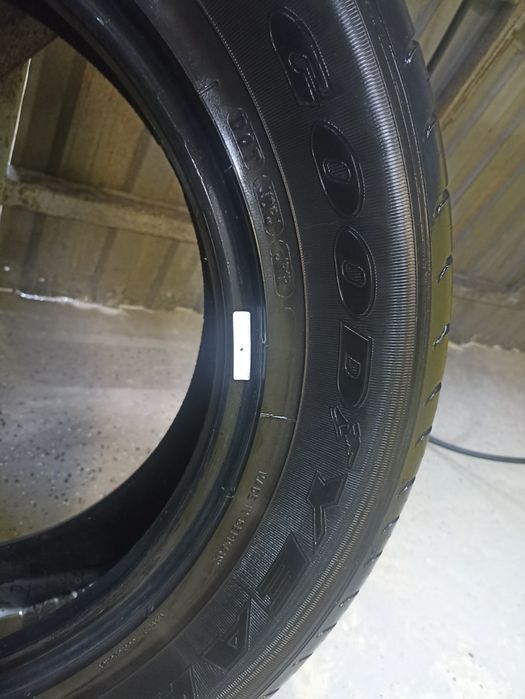 Продам резину летнию