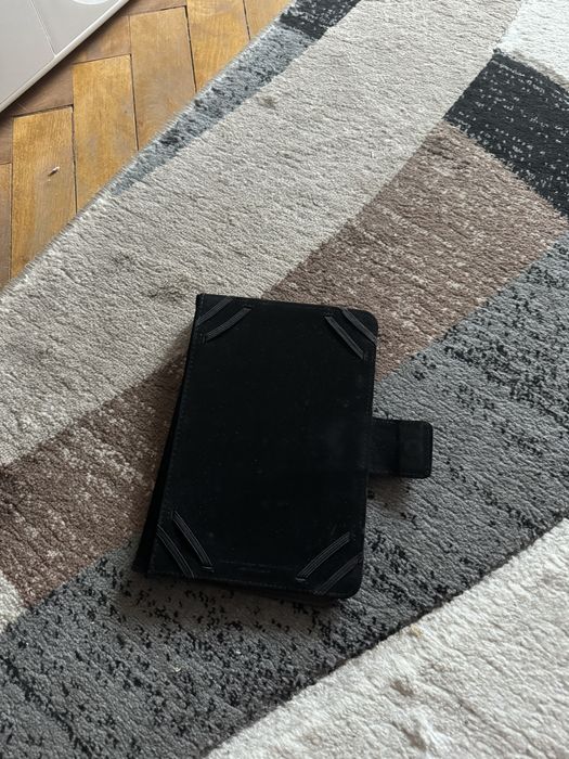 Кожен калъф Belkin за таблети