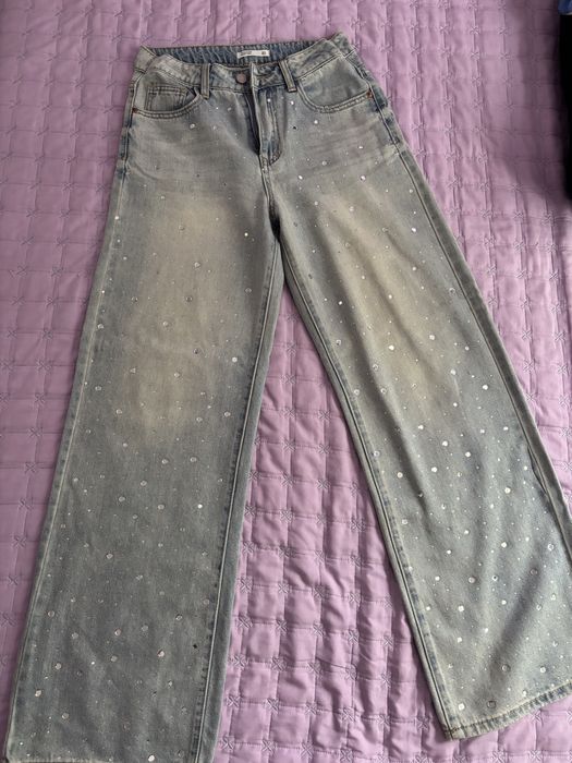 Ефектни дънки с камъни