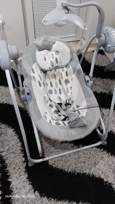 МОНИ Електрическа люлка - шезлонг 2в1