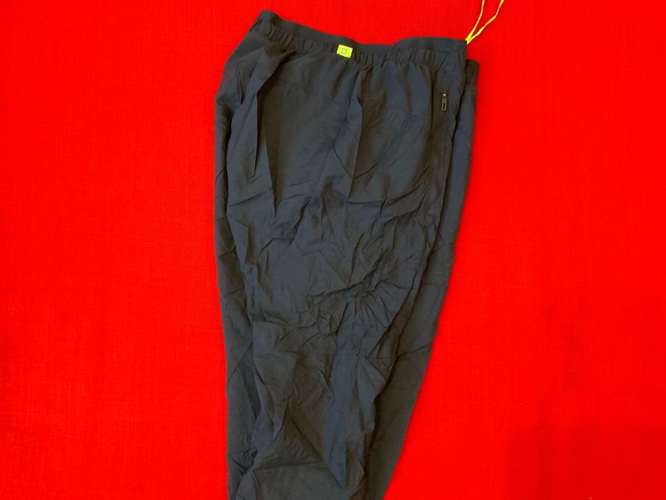 Adidas-оригинална  долница 50 л