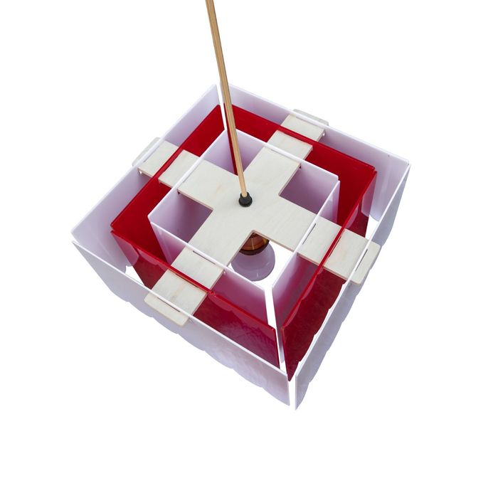 Светильник потолочный.