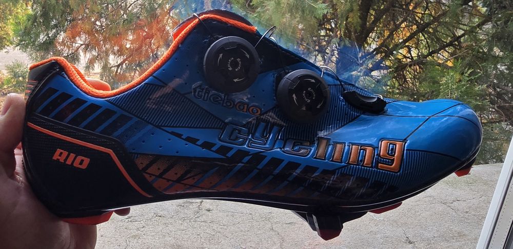 Încălțăminte ciclism pe șosea/mtb