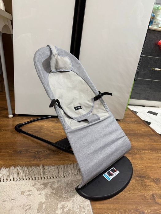 Продам шезлонг..