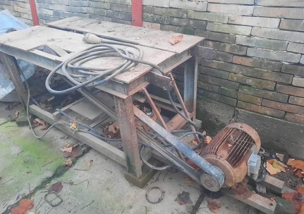 Circular pentru debitat material din lemn