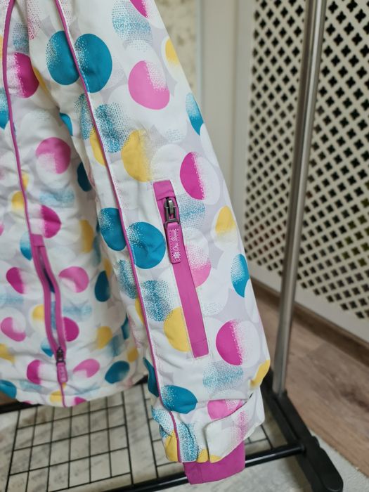 Куртка зимняя на девочку