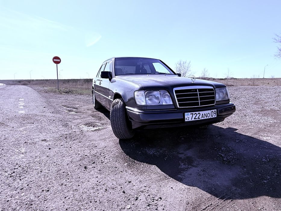 Продам мерседес 124 японец
