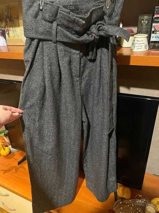 COS панталони вълна и дънки