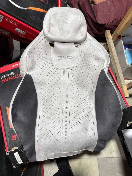 Chehol va nakidkalar BYD Yuan Up, Song Plus, Chazor, Champion uchun