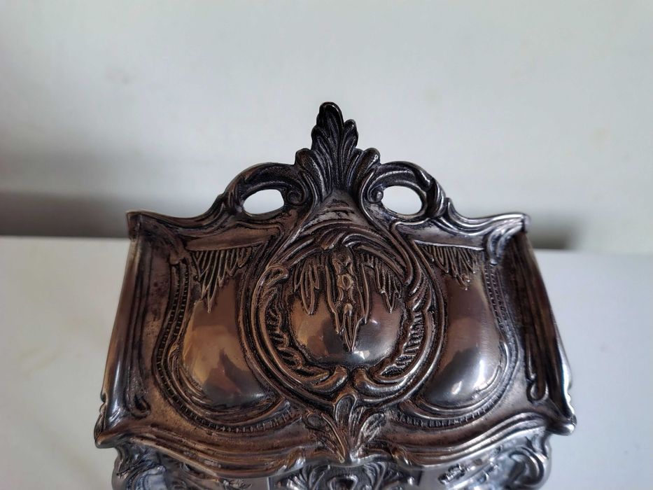 Страхотна Рядка Стара Посребрена Френска Кутия За Бижута