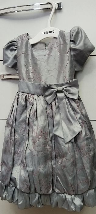 Нарядное платья для девочки