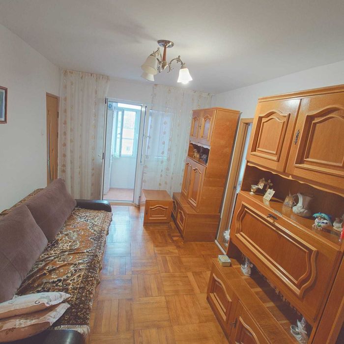 Apartament cu 2 camere , Micro 14