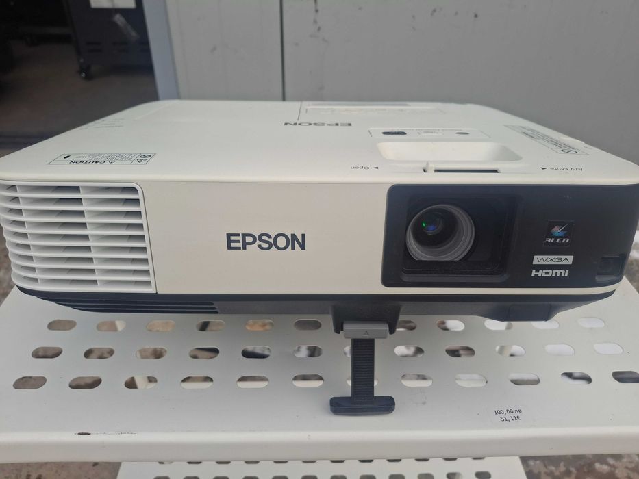 Проектор Epson eb 4650 и Epson EB-2155 W
