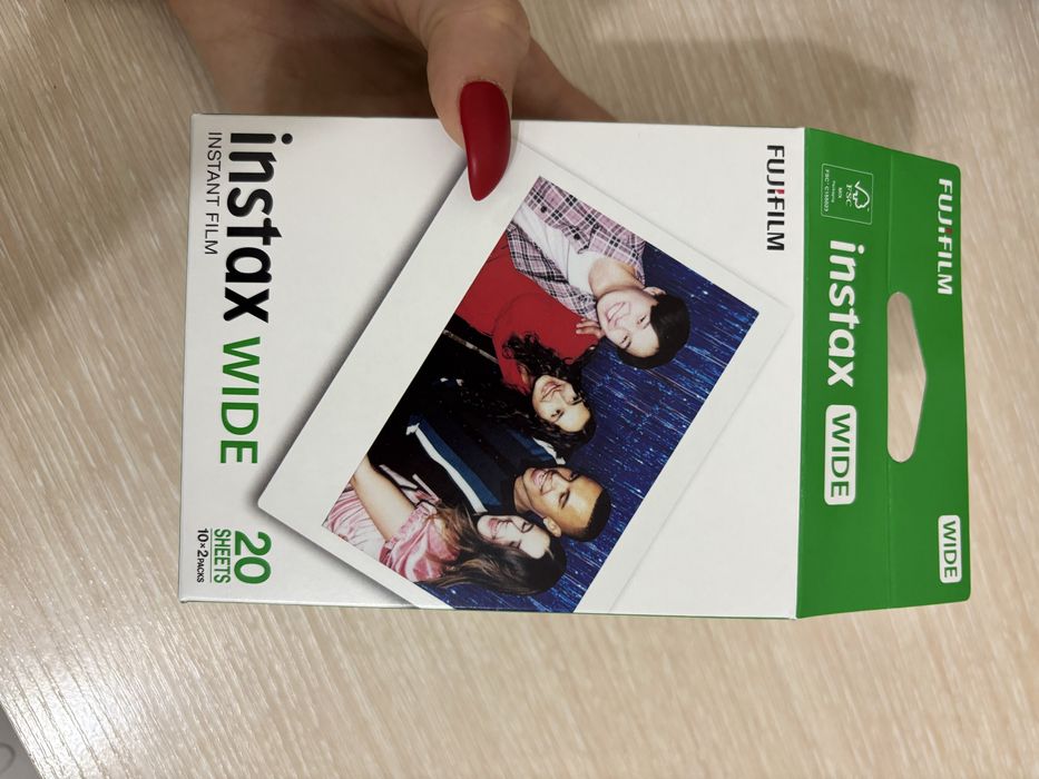 Пленка для камеры Instax Wide