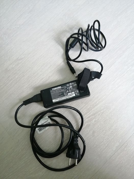 Зарядно за Toshiba Satellite L350-22T