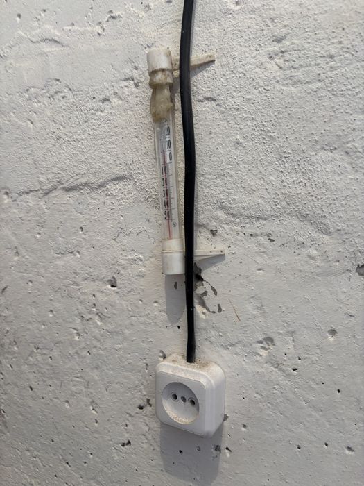 Продается гараж есть торг со всеми документами