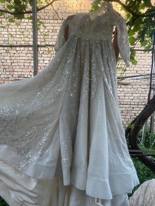 Платья свадебная ручная работа хорошим состояние качественний сделенно