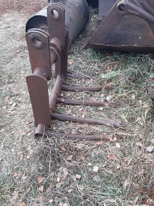 Продам вилы 100 тыс.