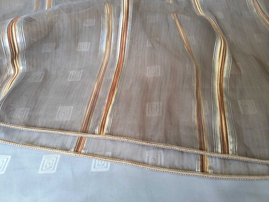 2 броя тънки пердета