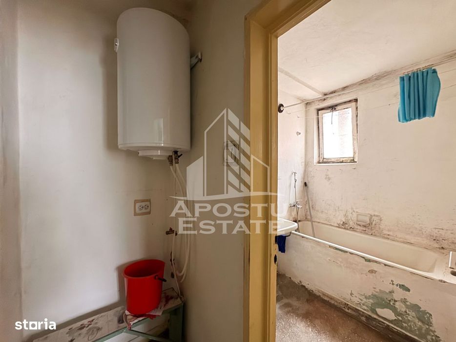 Apartament 2 camere, 45mp utili, zona Stadion, Hunedoara