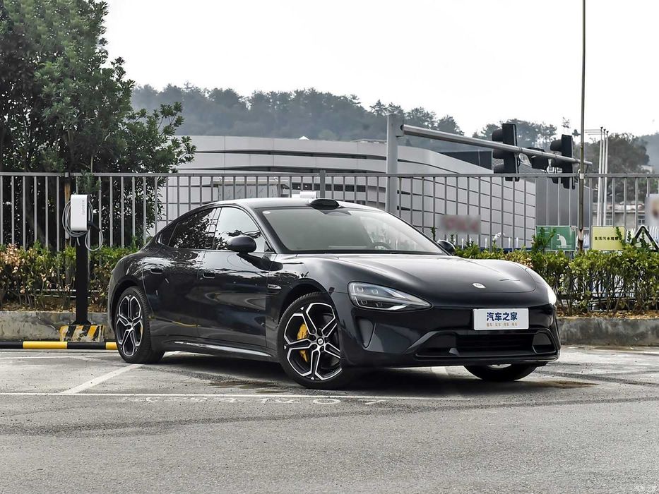 Su7 700km RWD naqd va halol nasiya