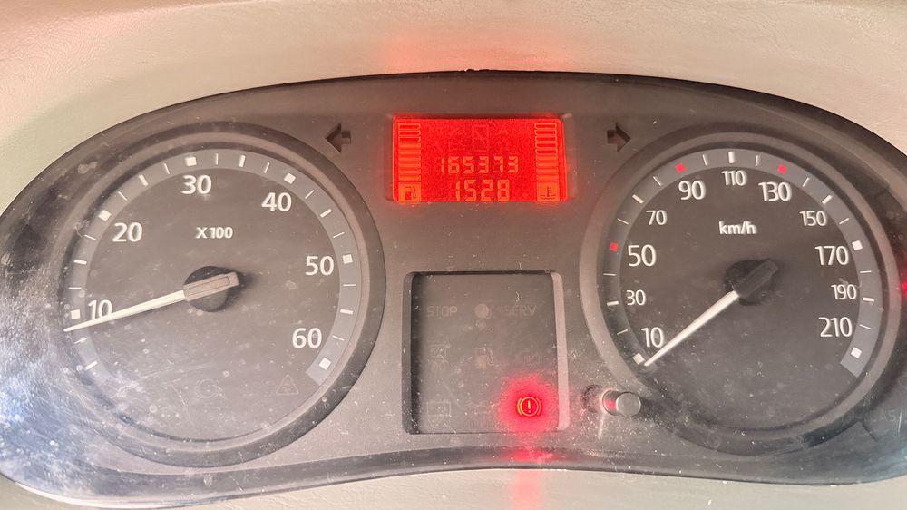 Renault Trafic 8+1 (9 Locuri) - 1.9 dCi 110CP