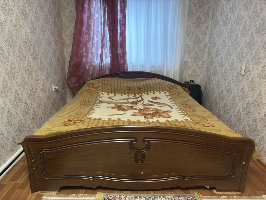 спальный комплект мебели