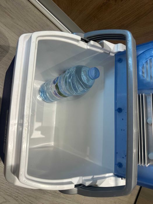 Хладилнa чанта Ezetil - , 24л, 12V студено