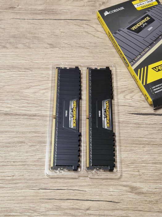 Memorie Corsair Vengeance LPX Black 16GB DDR4 3200MHz