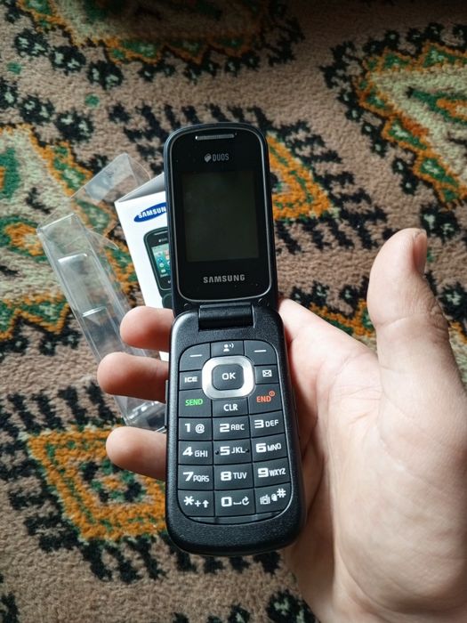 Samsung Ligushka telefoni