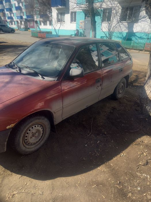 Продам опель астра 1.6 моновпрыск