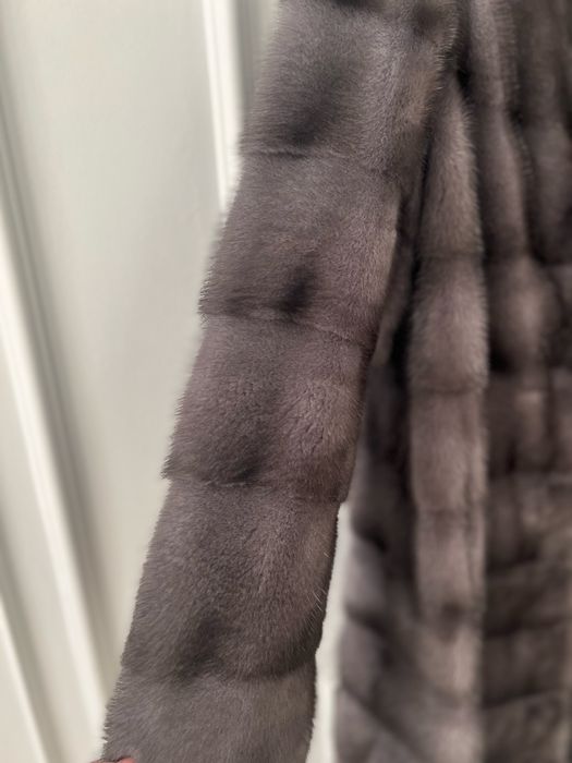 Продается шуба из норки