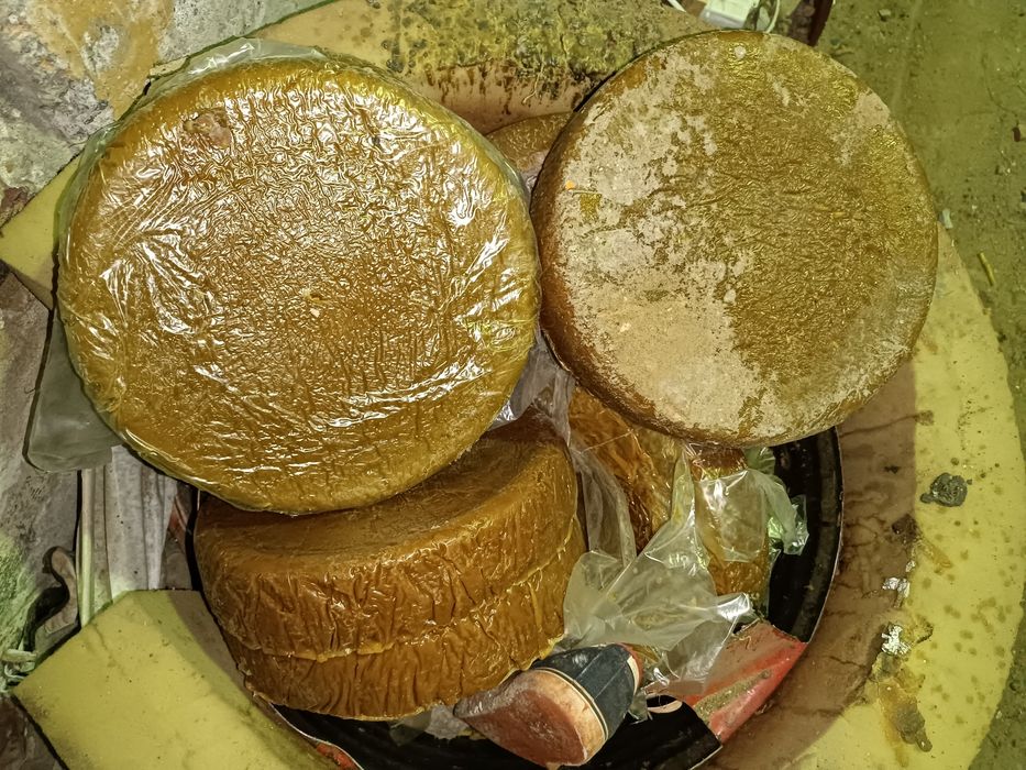 Свечи церковные, парафин
