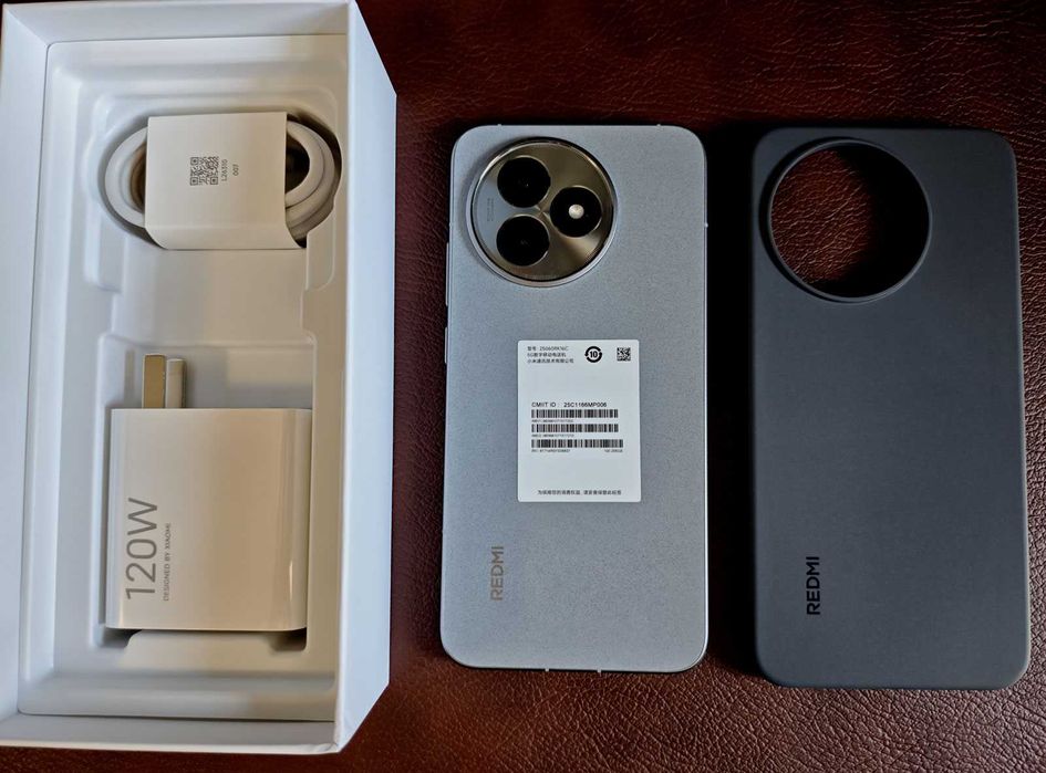 Xiaomi Redmi K80 Ultra  7410mah