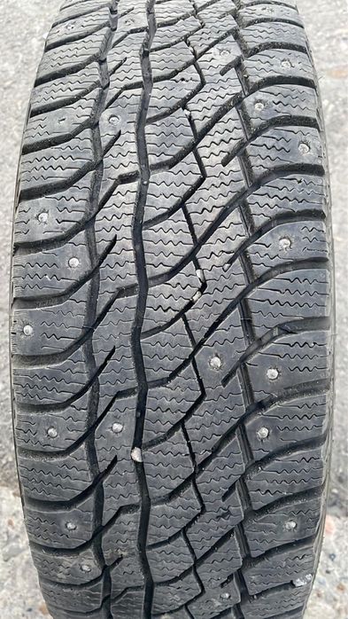 Шины зимние шипованные