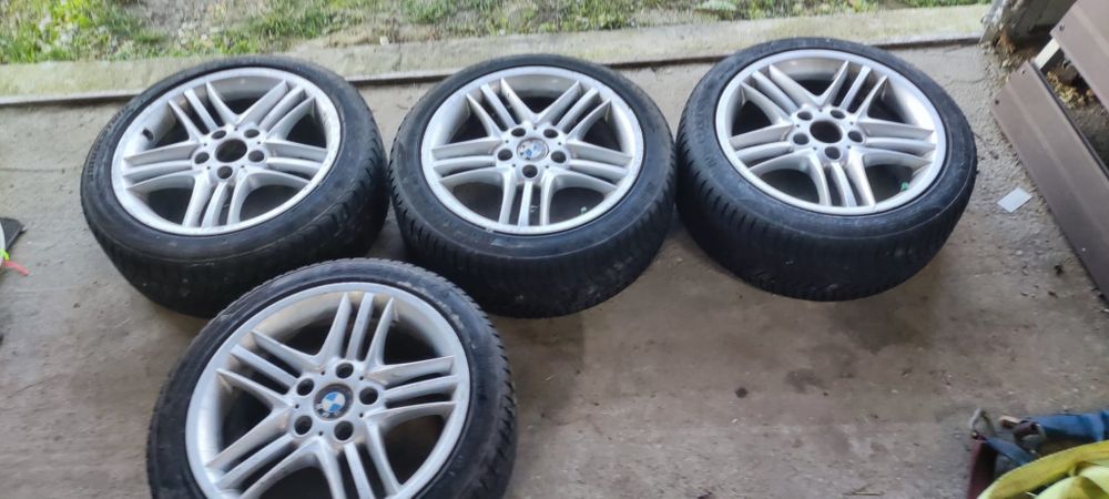 Roti  BMW 225/45 R17 Jante Anvelope Iarna