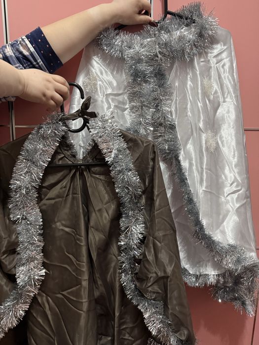 Продаю детские костюмы.