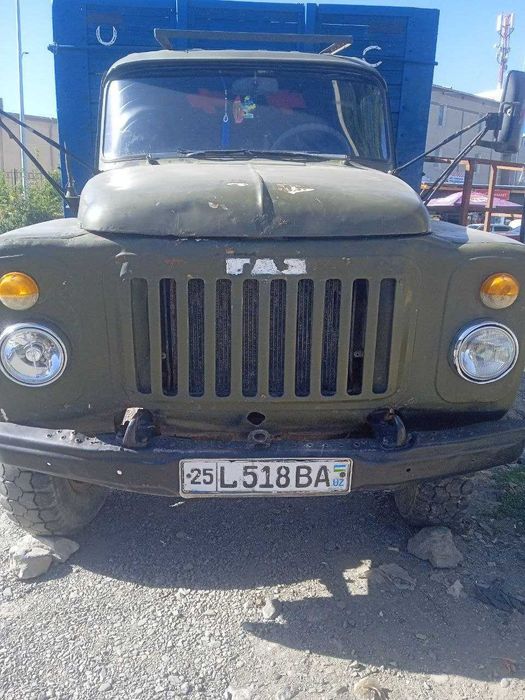 Diqqat Zil 53 sotiladi