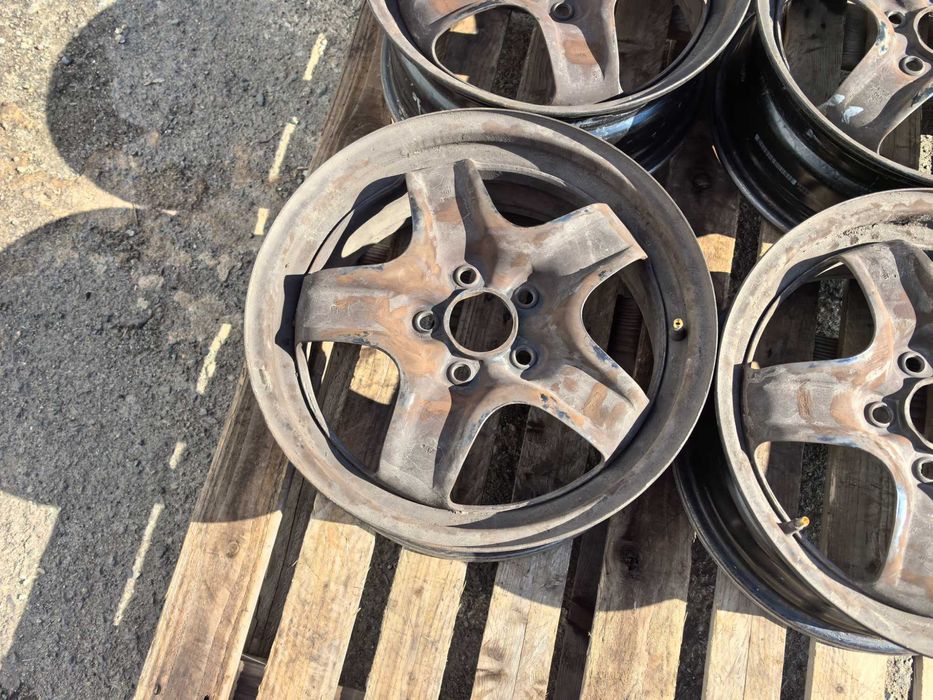 16 цола 5 х 108 мм Форд / Волво - 6,5 Инча / ЕТ 47,5 - МОЖЕ на бройка
