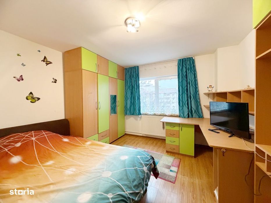 Apartament 4 camere, decomandat, etaj 3, zona Steaua